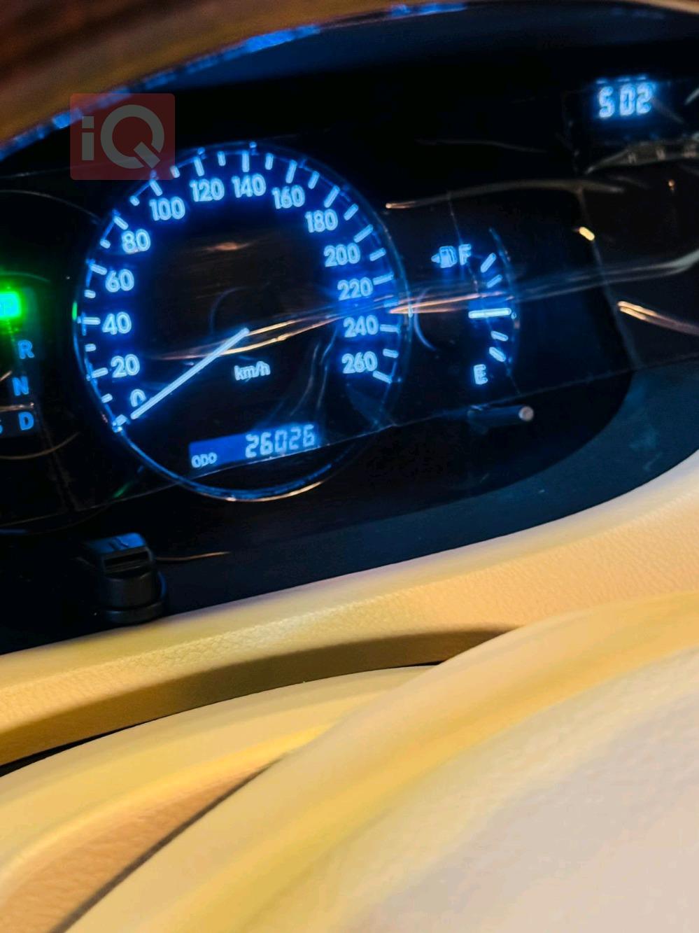 تويوتا أفالون